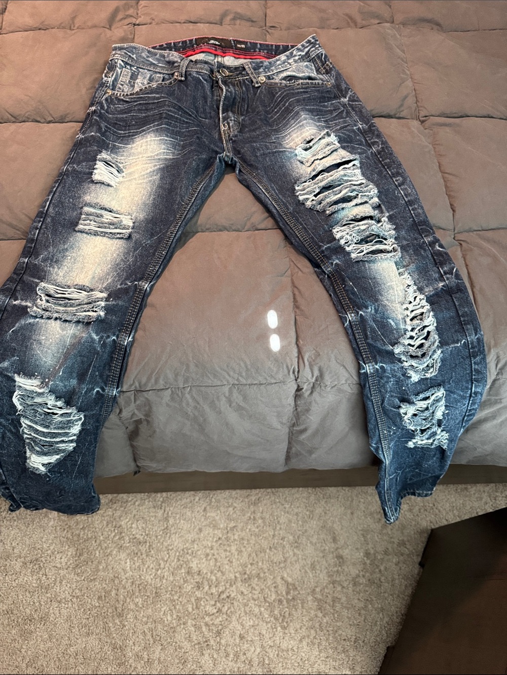 Ripped Slim Fit Men's Jeans in Dark Blue